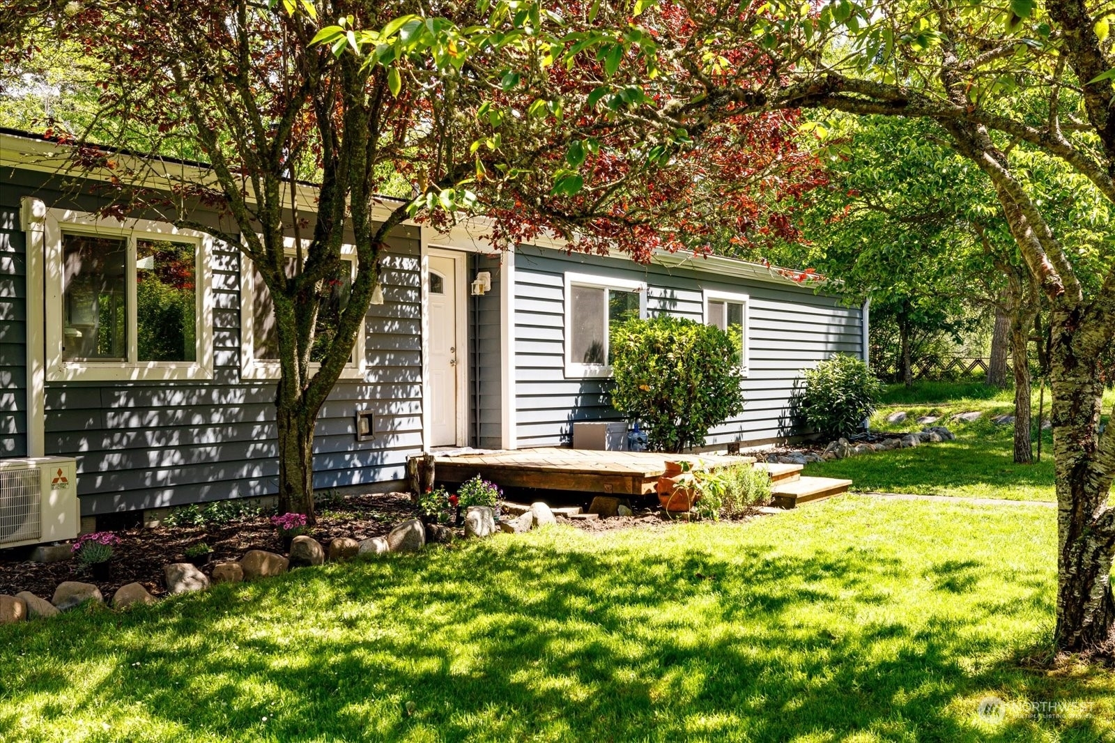 Property Photo:  515 E Wilderness Way  WA 98277 