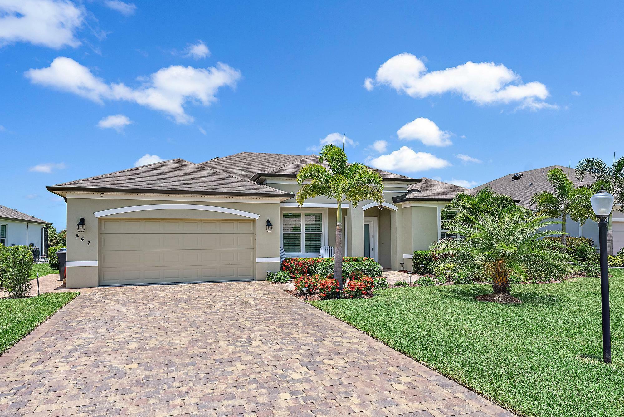 447 SW Vista Lake Drive  Port Saint Lucie FL 34953 photo