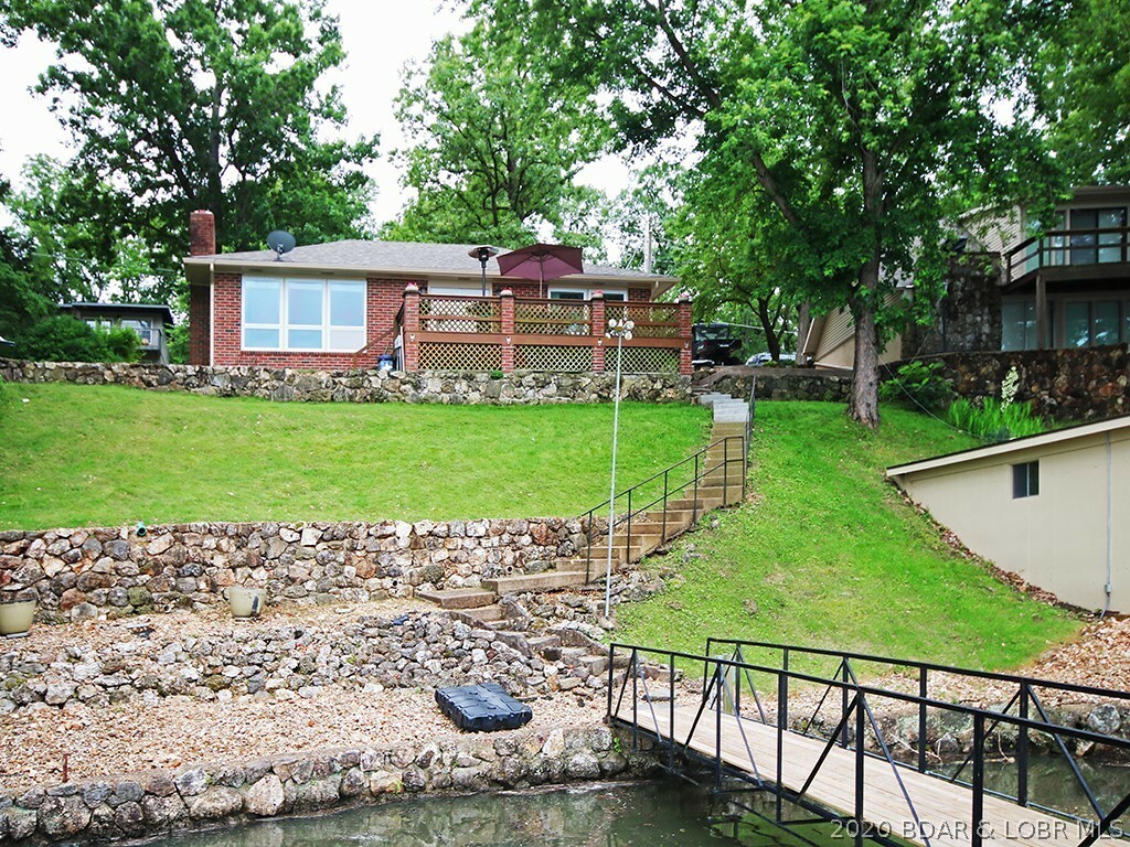 Property Photo: 442 Pleasant Valley Road MO 65787