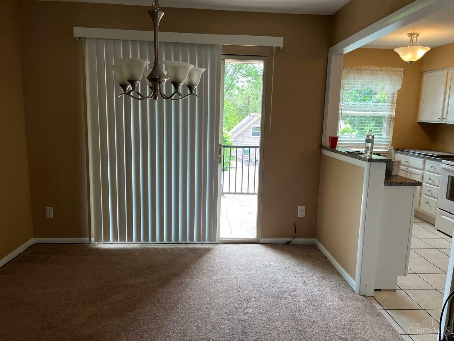 Property Photo:  2920 Observatory Avenue  OH 45208 