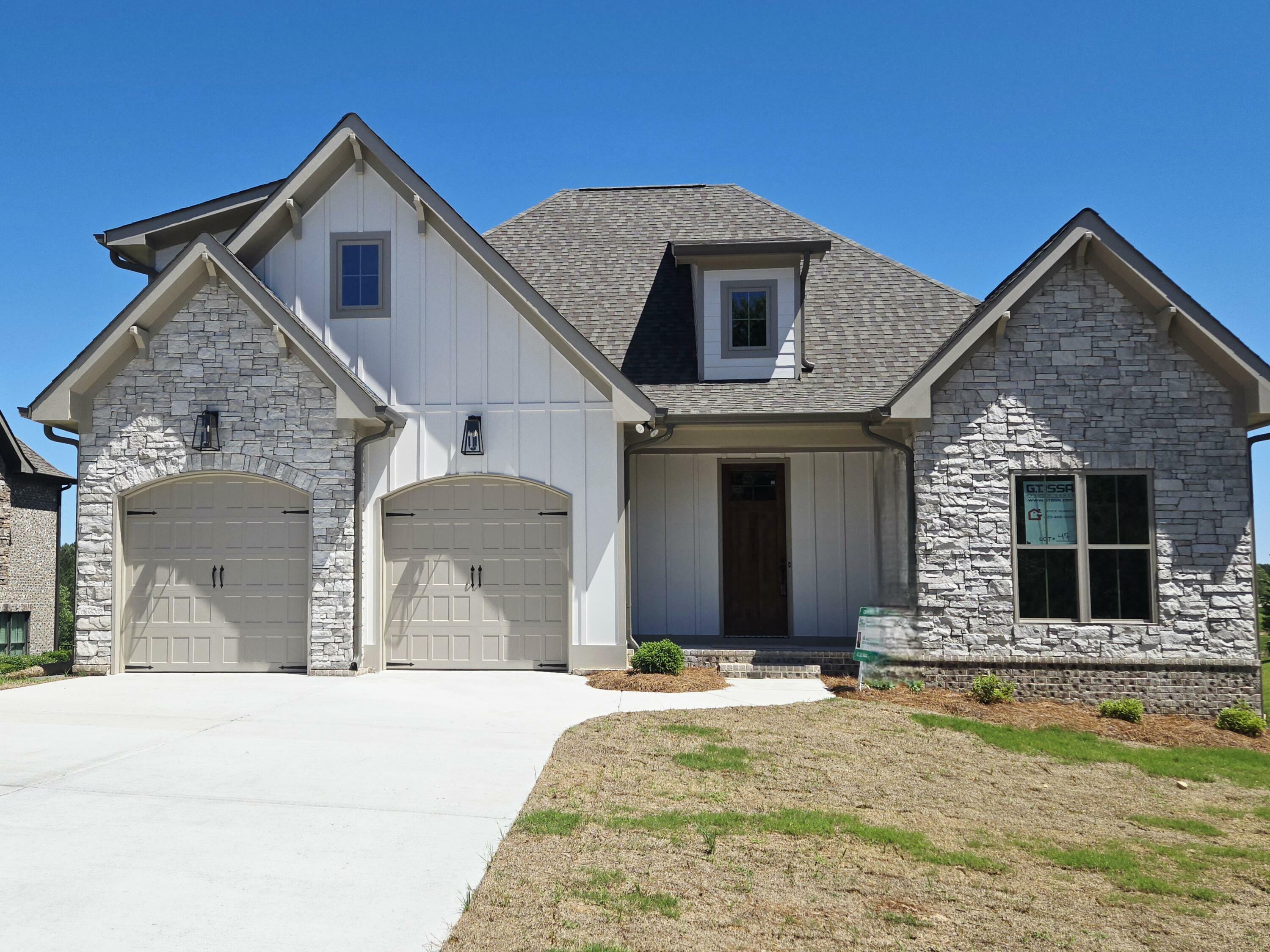 Property Photo: 13132 Blakeslee Drive TN 37379