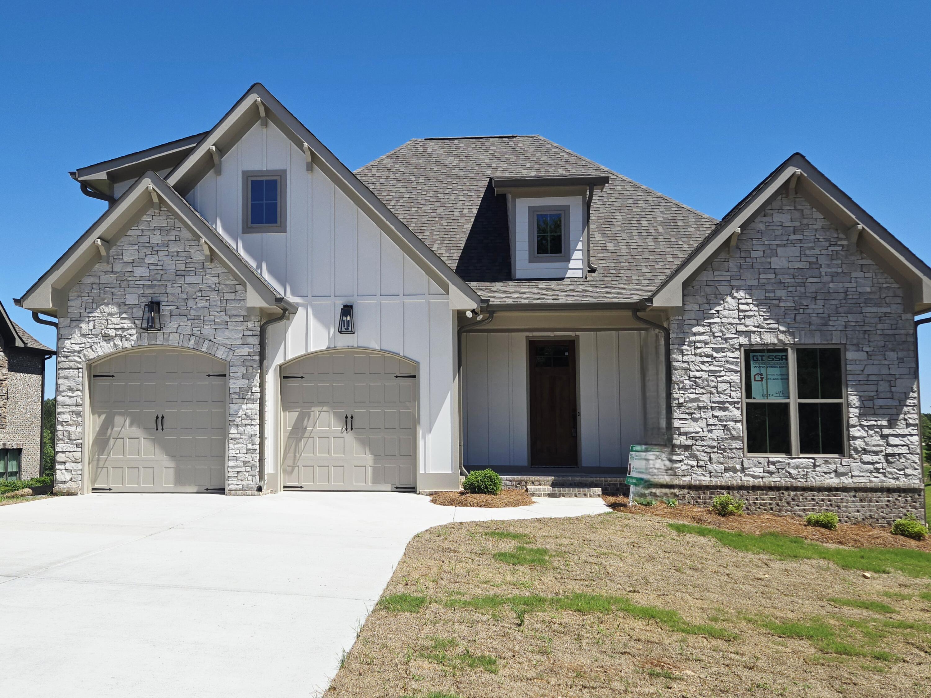 13132 Blakeslee Drive  Soddy Daisy TN 37379 photo