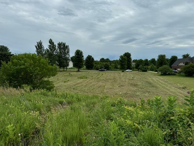 Property Photo: 46W510 W Woodview Parkway IL 60140
