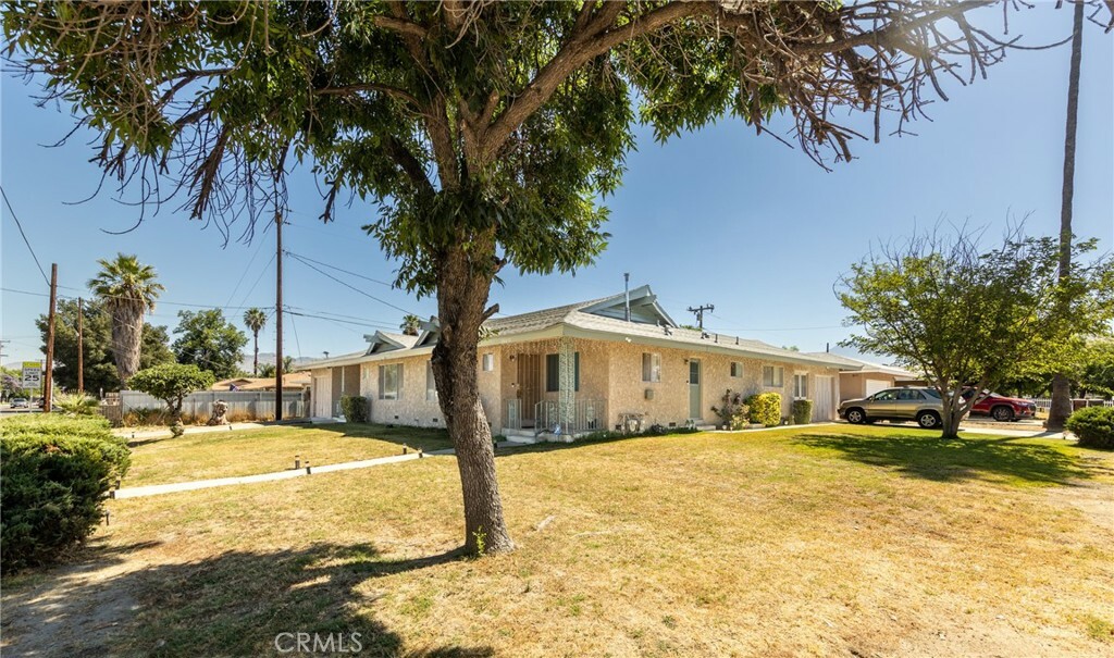 Property Photo:  26070 San Jacinto Street  CA 92543 