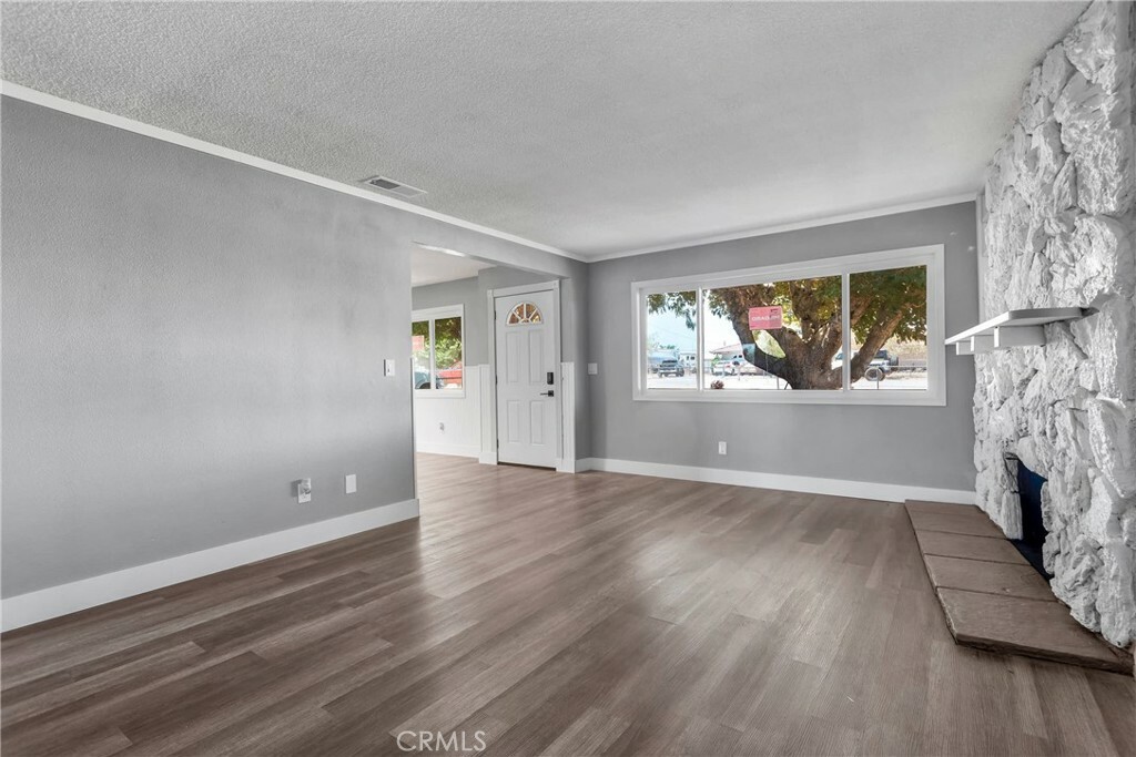 Property Photo:  11905 Calcite Avenue  CA 92345 