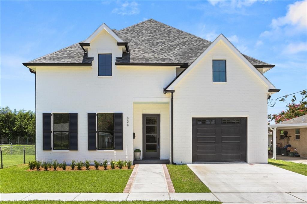 Property Photo: 824 Hesper Avenue LA 70005