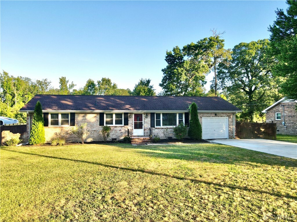 Property Photo:  240 Southwood Drive  VA 23805 