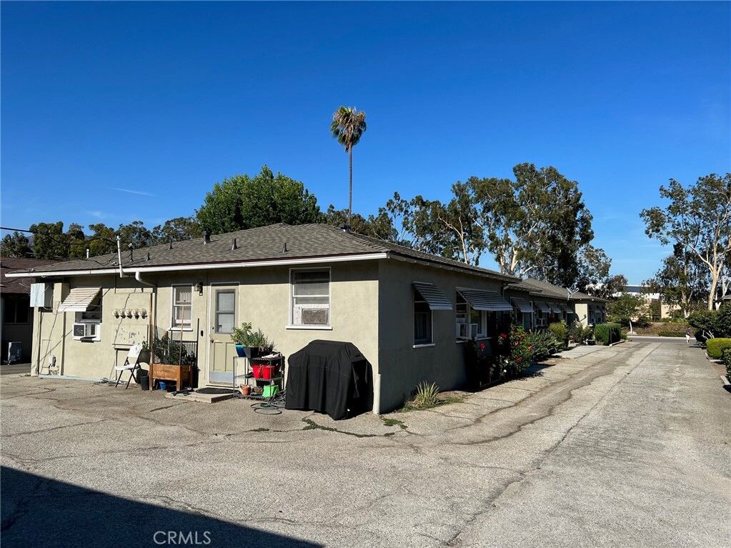 Property Photo: 433 S Baldwin Avenue D CA 91007