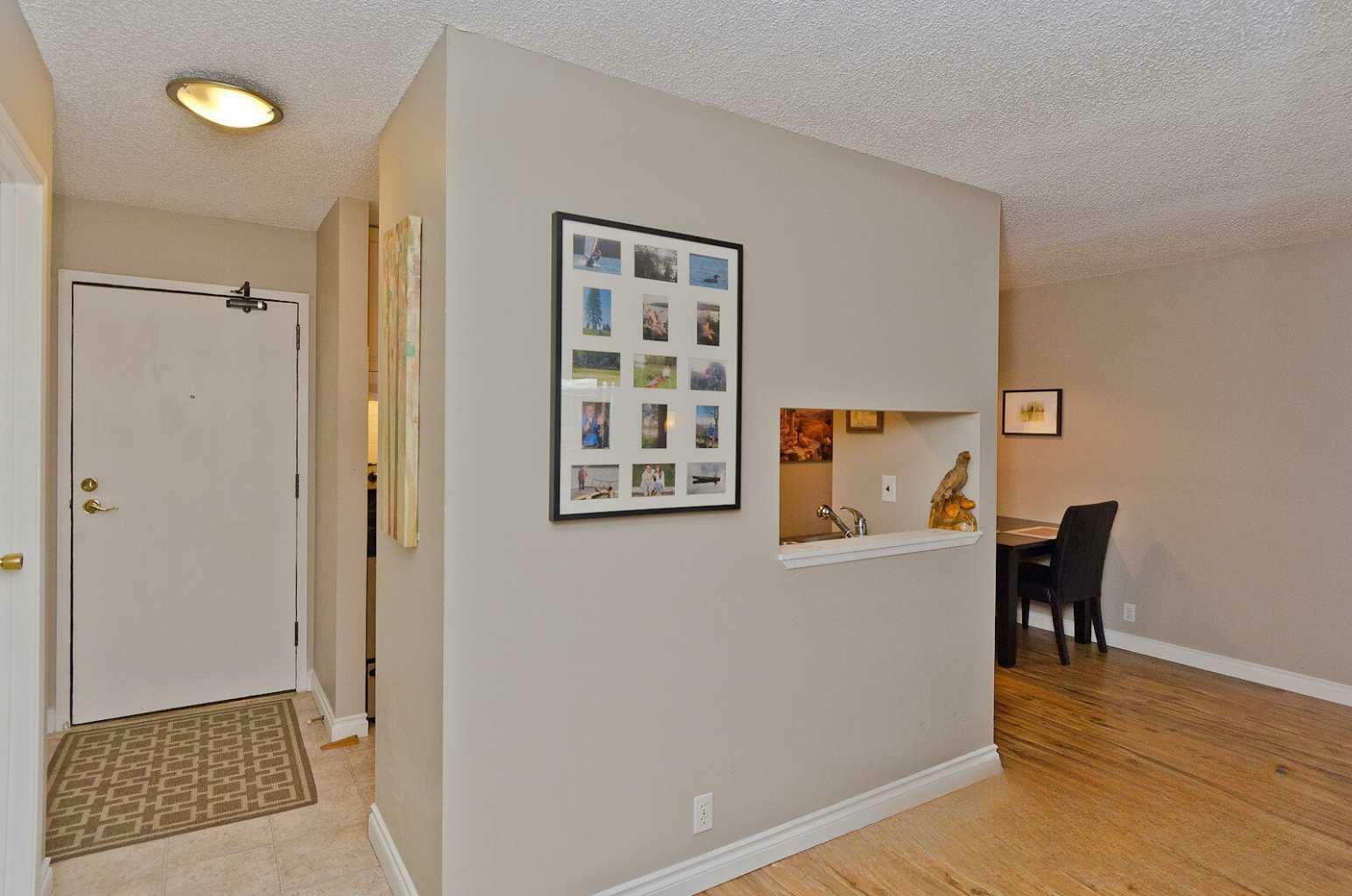 Property Photo:  525 56 Avenue SW 419  AB T2V 4Z9 