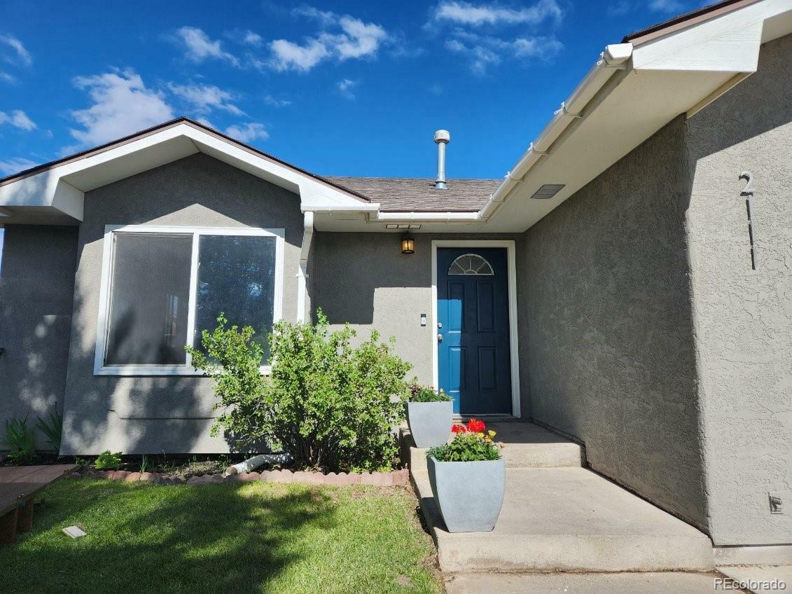 Property Photo:  2111 Gloria Place  CO 81101 