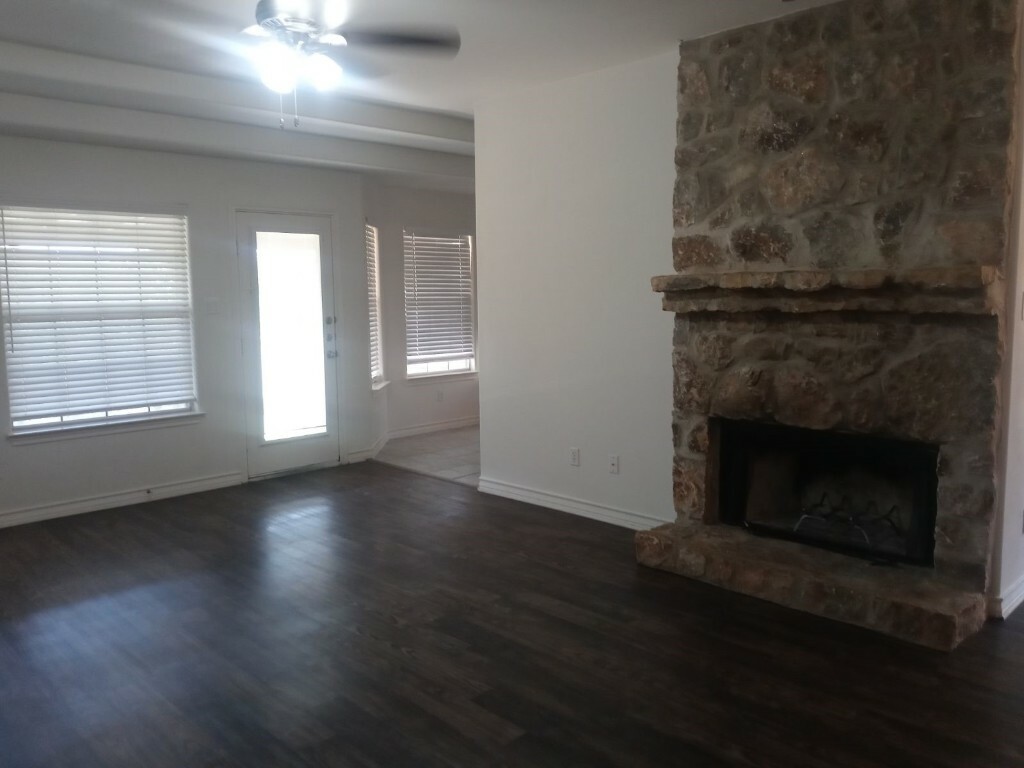 Property Photo:  21622 Boggy Ford Road  TX 78645 