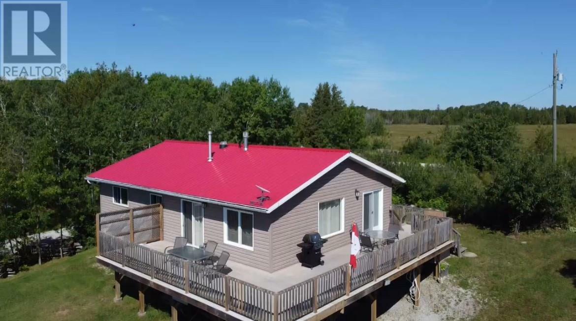 Photo de la propriété:  348 Leask Bay Shores Lane  ON P0P 1N0 