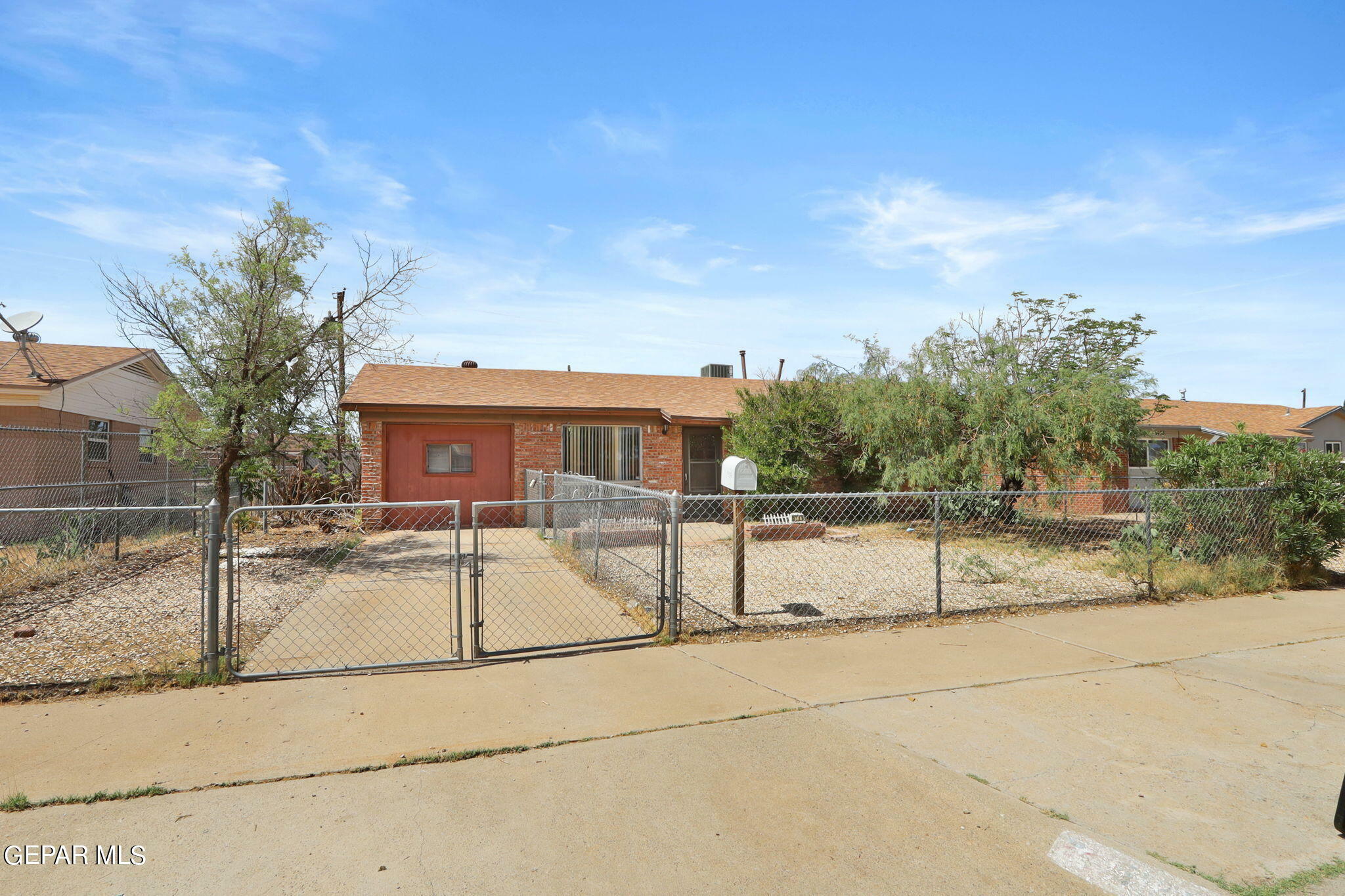 Property Photo:  5129 Tropicana Avenue  TX 79924 