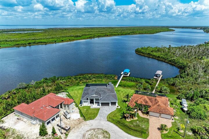 Property Photo:  16147 Lankford Court  FL 33981 