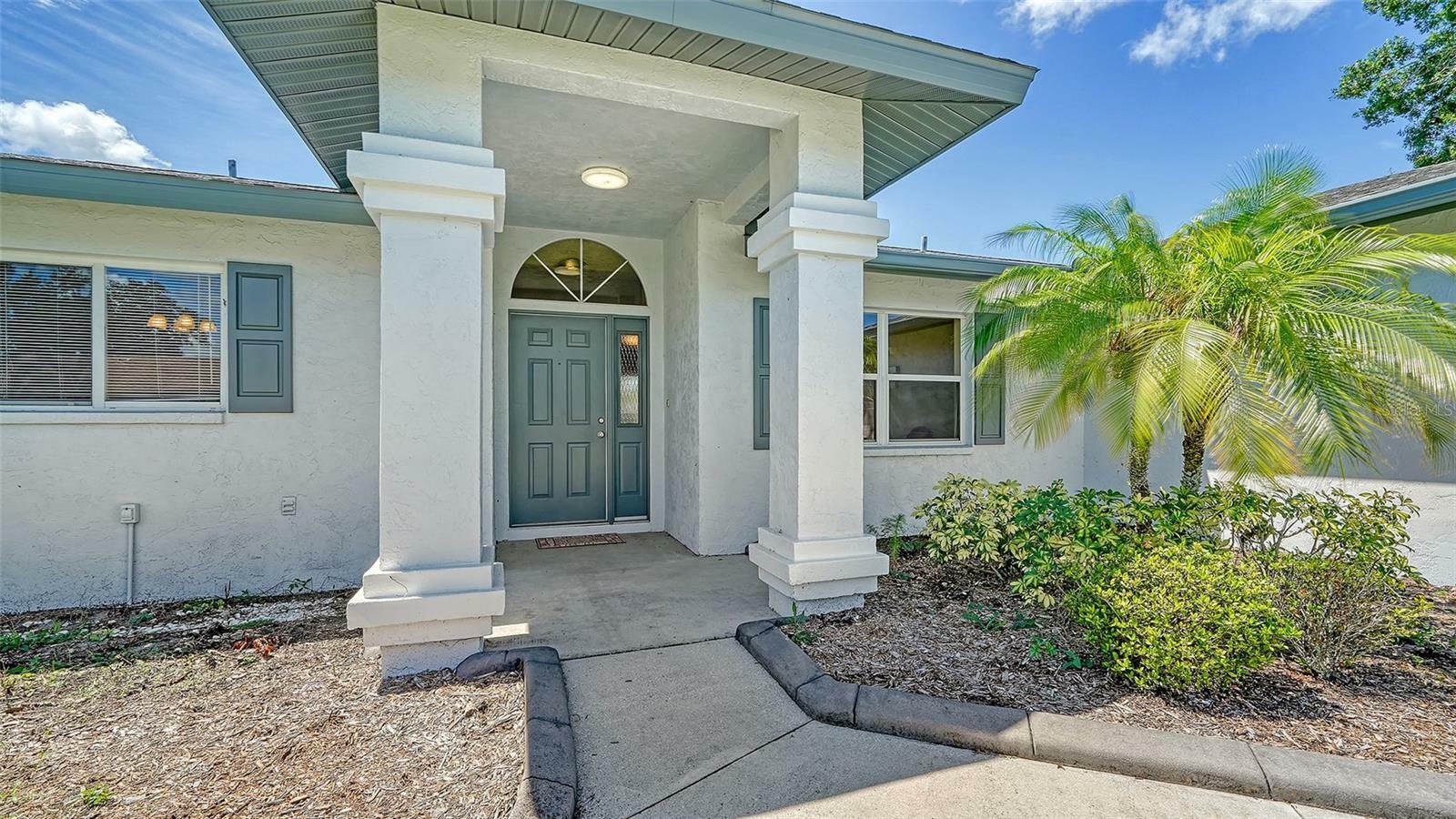 Property Photo:  3912 57th Drive E  FL 34203 