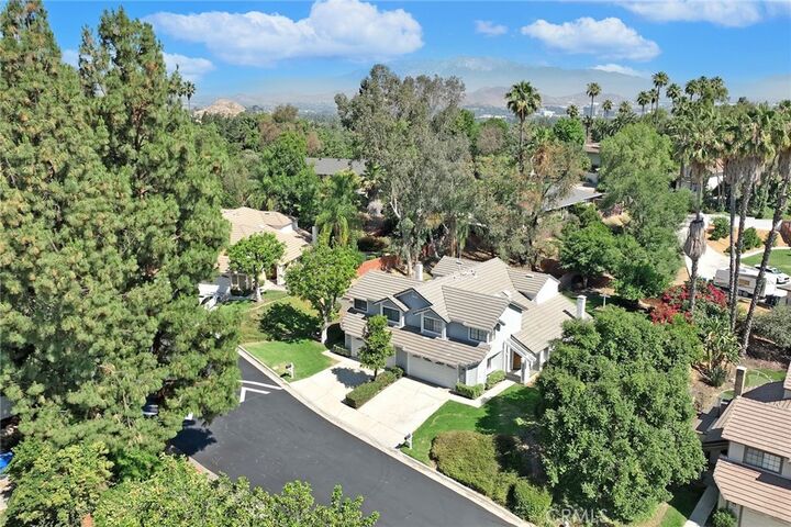 Property Photo:  2183 Falcon Crest Drive  CA 92506 