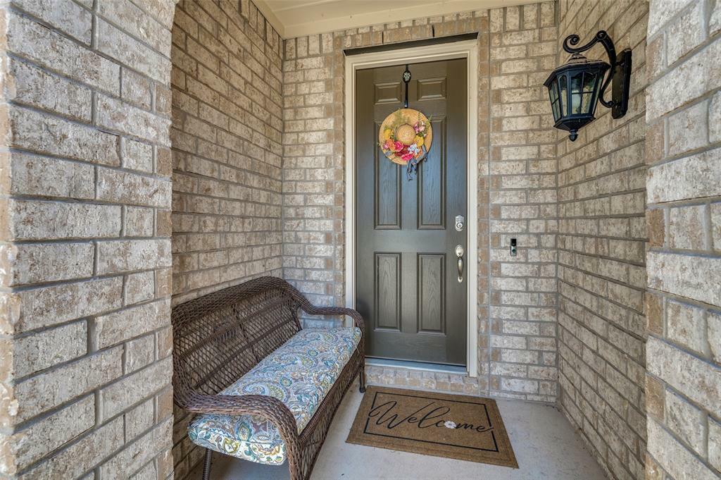 Property Photo:  8712 Antelope Flat Lane  TX 76131 