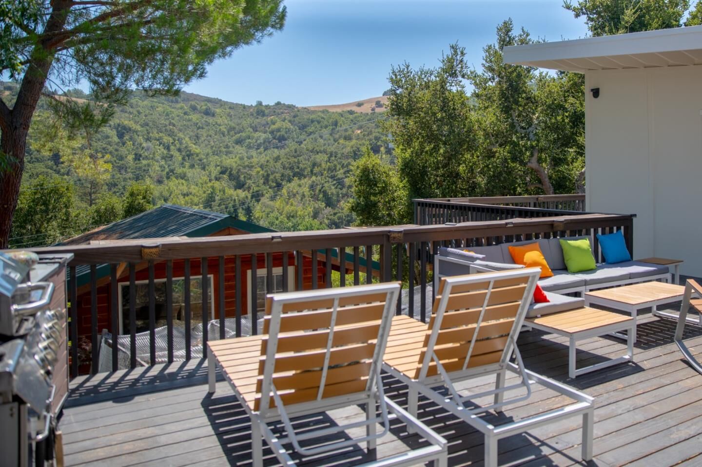 Property Photo: 229 Sylvan Way CA 94062