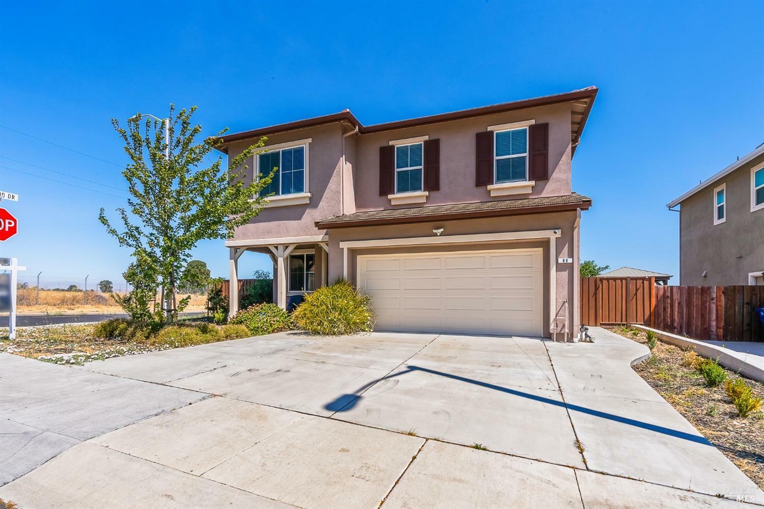 Property Photo:  98 Driftwood Circle  CA 94565 