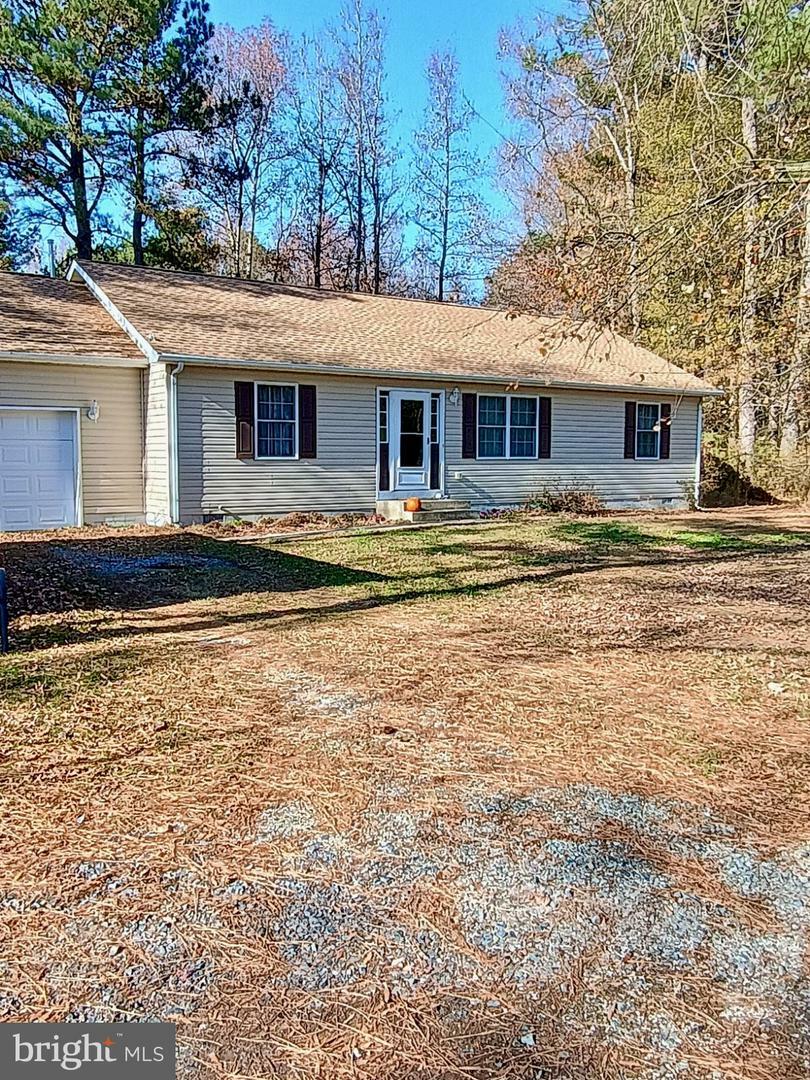 Property Photo: 16907 W Hudson Pond Road DE 19960