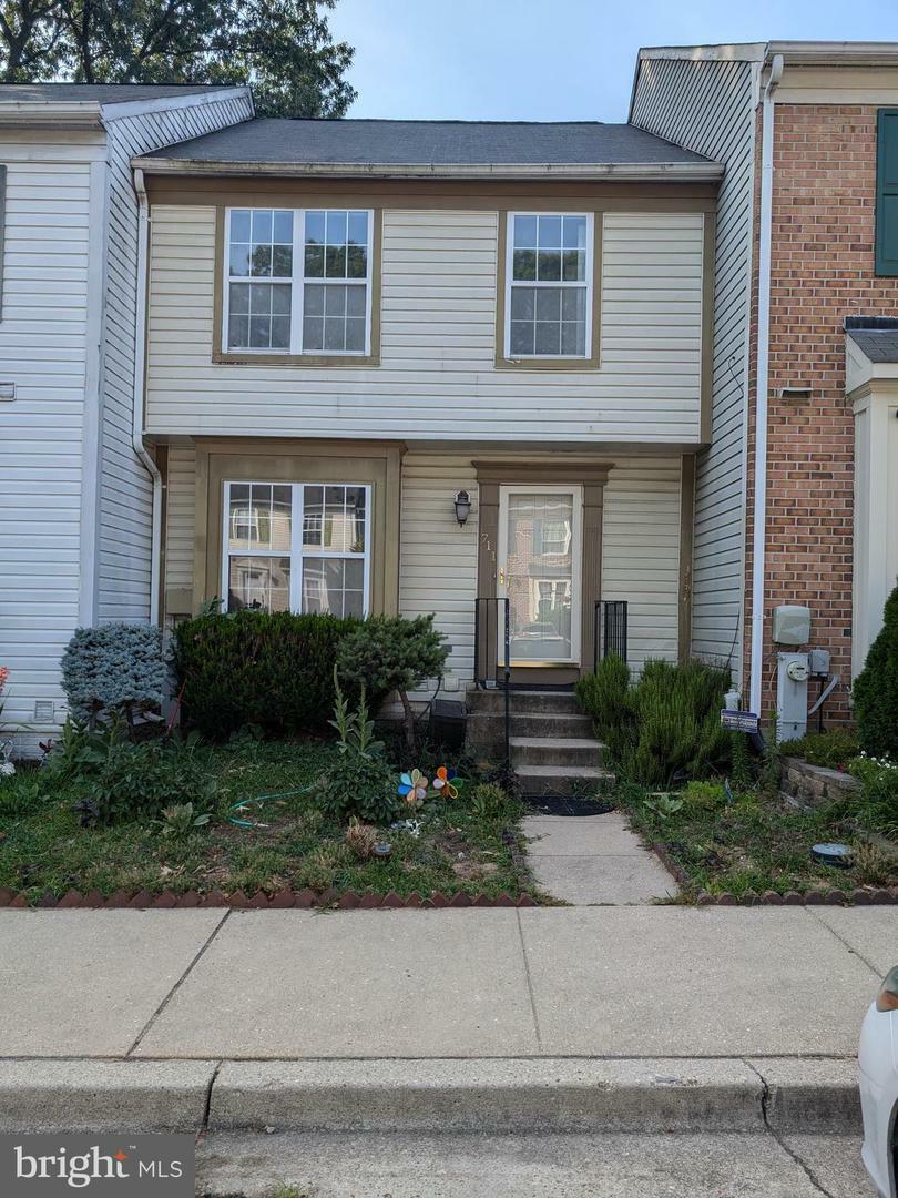 Property Photo:  711 Lions Gate Lane  MD 21113 