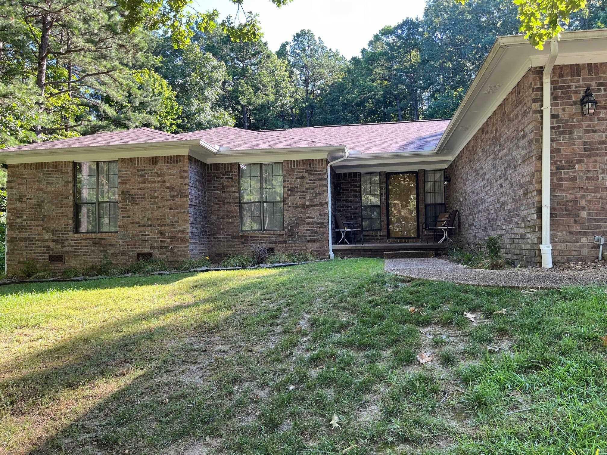 Property Photo:  111 Stafford Ct  AR 72088 