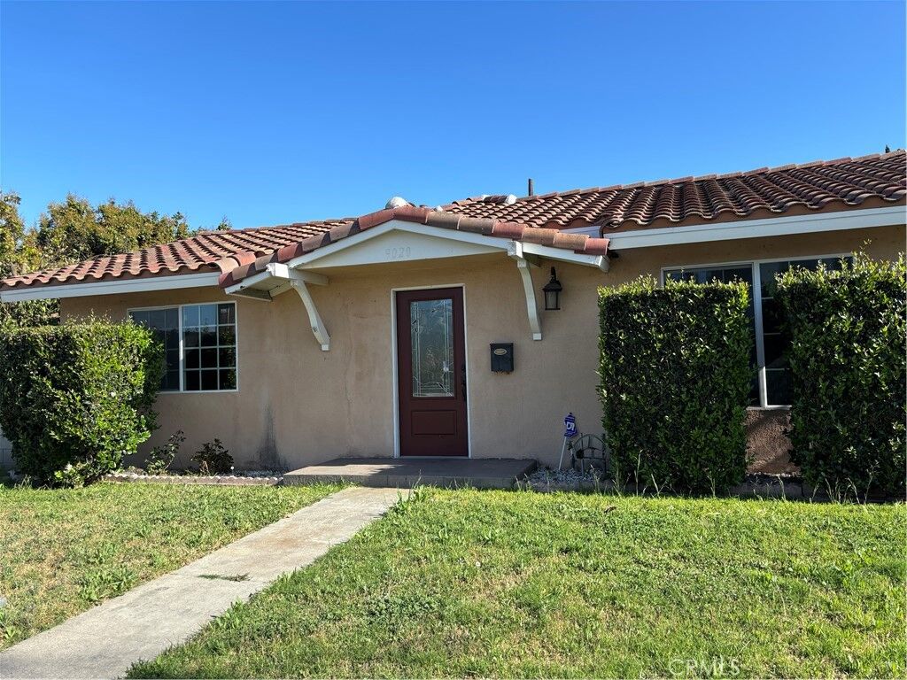 Property Photo:  9020 McFadden Avenue  CA 92683 