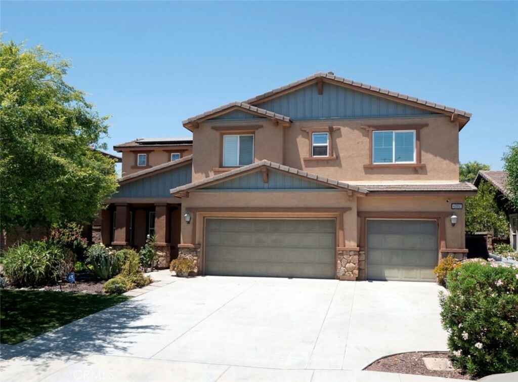 Property Photo: 40992 Bankhall Street CA 92532