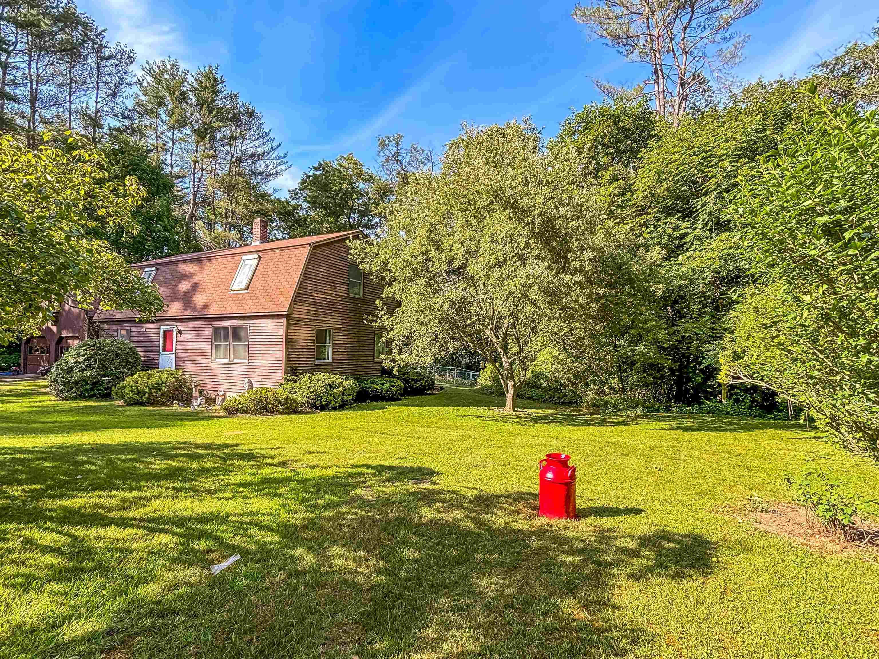 Property Photo: 20 Sugar River Drive NH 03743