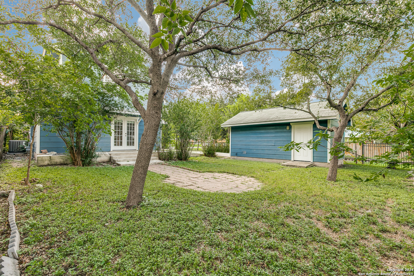 Property Photo:  531 Claude W Black  TX 78203 