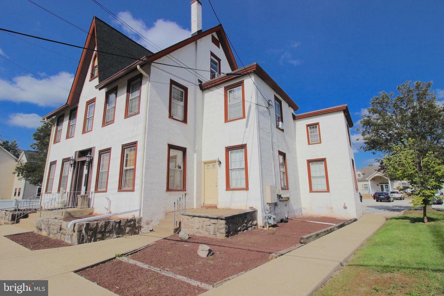 Property Photo:  3819 Germantown Pike 2W  PA 19426 