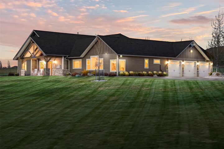 Property Photo:  828 Corvallis Hills Drive  MT 59828 