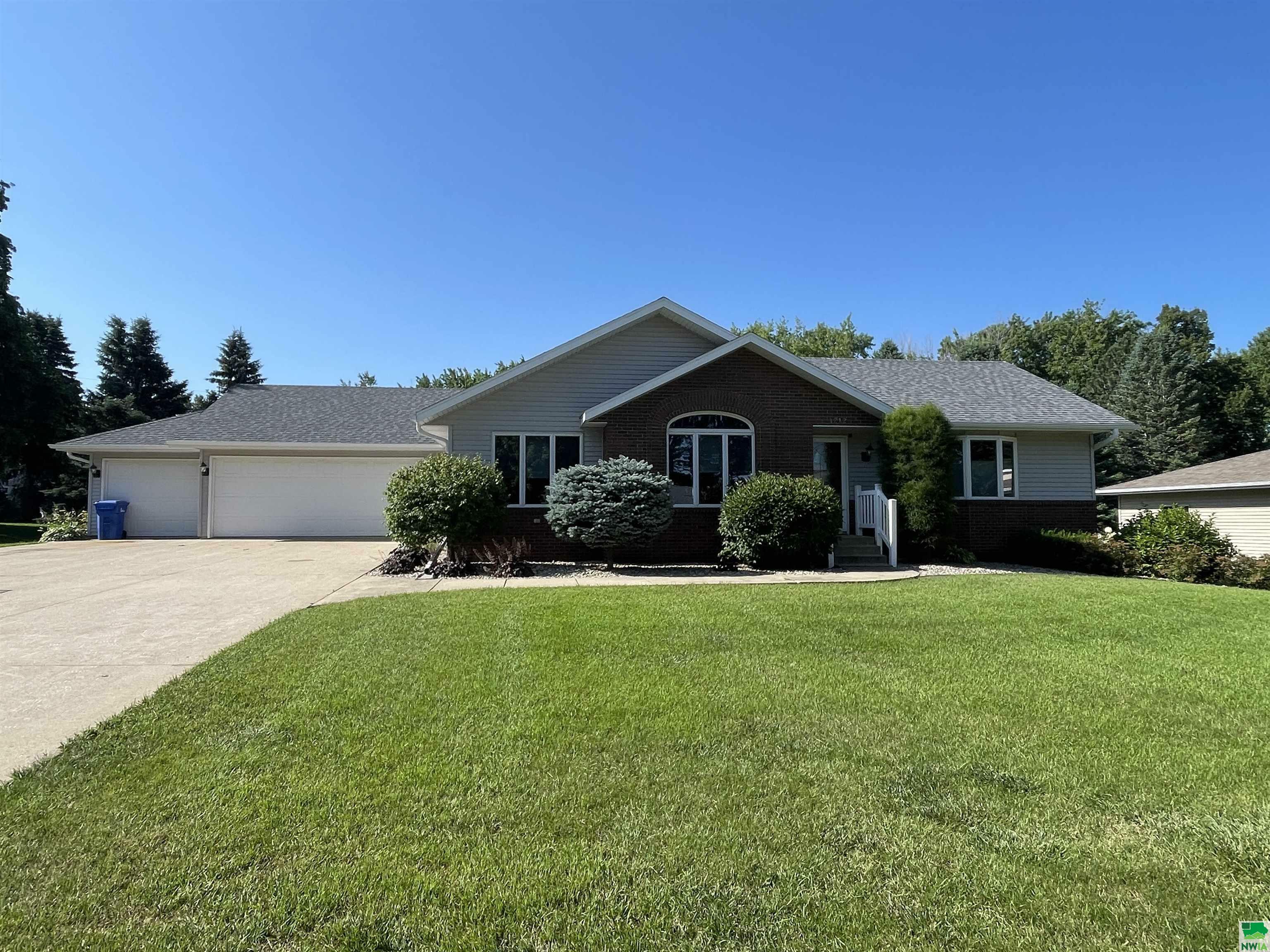 Property Photo:  1212 7th Street  IA 51239 