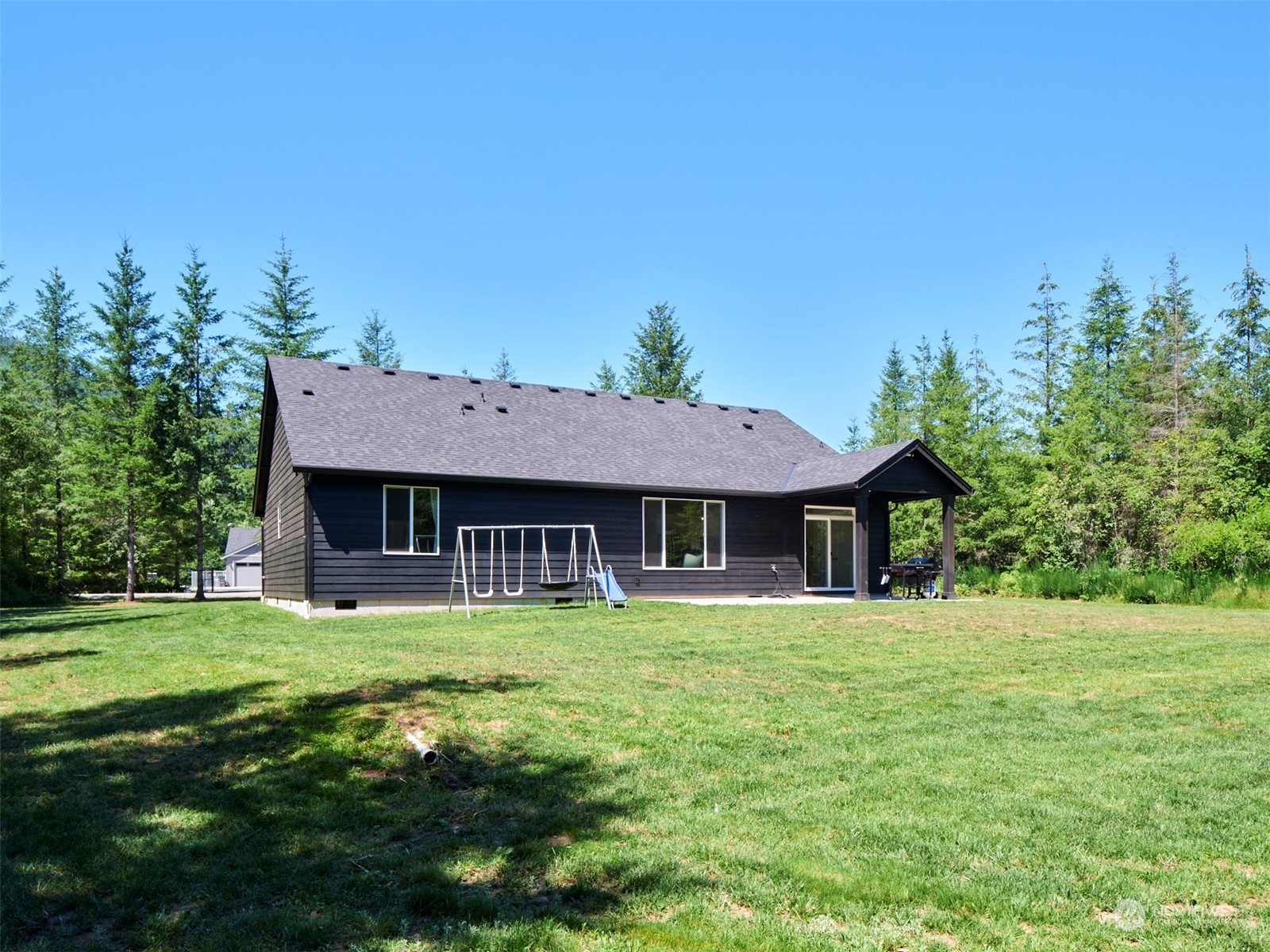 Property Photo:  227  Fir Road  WA 98603 