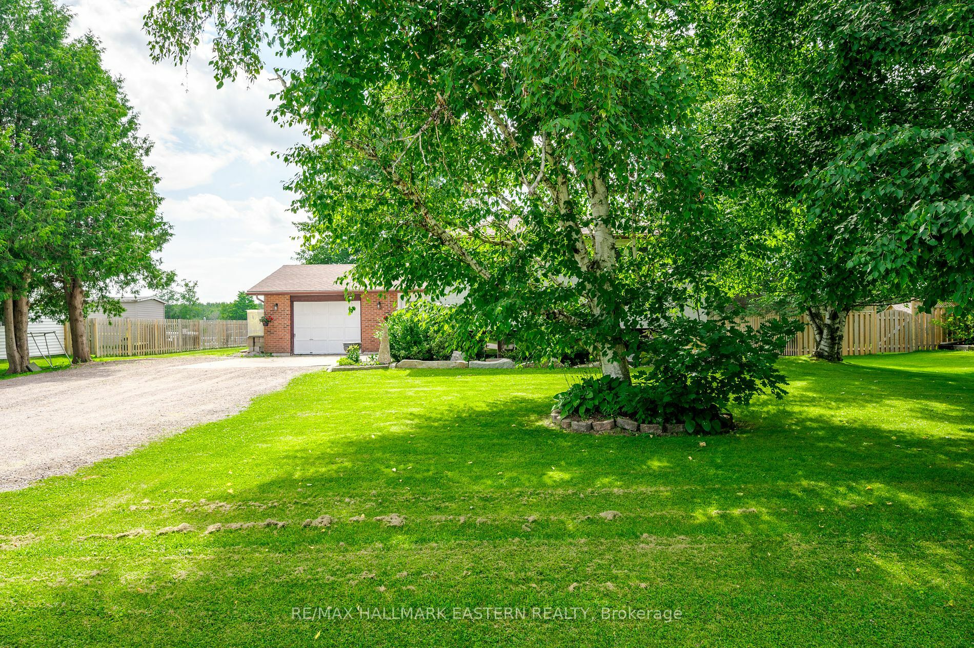 Property Photo:  660 Pope Dr  ON K0L 1T0 