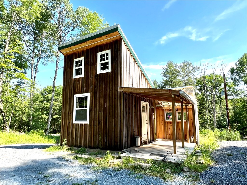 Property Photo:  321 Hornbrook Road  NY 14850 