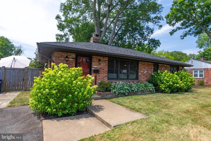 7918 Wellington Road  Alexandria VA 22308 photo