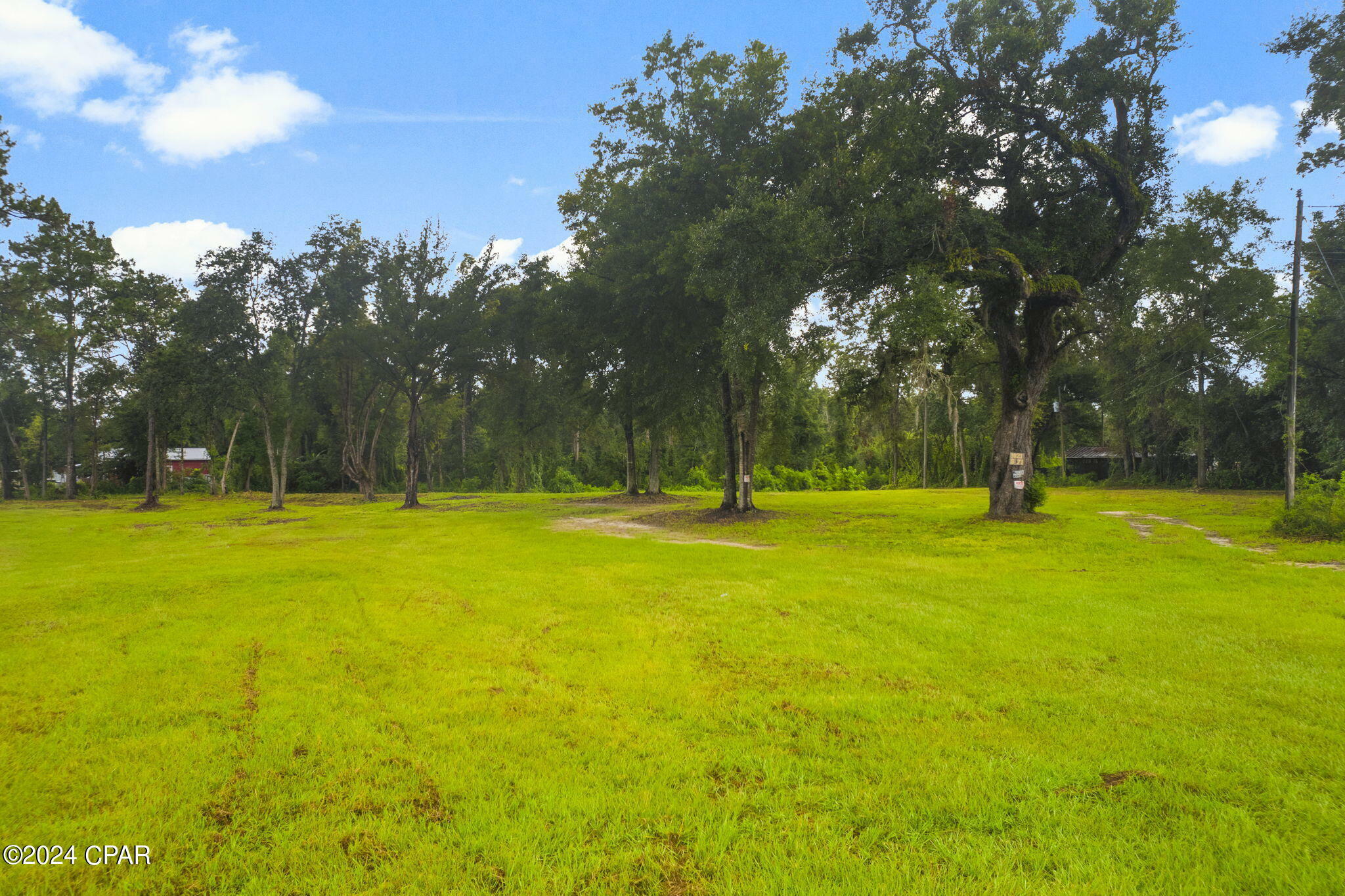 Property Photo:  1021 S Highway 71  FL 32465 