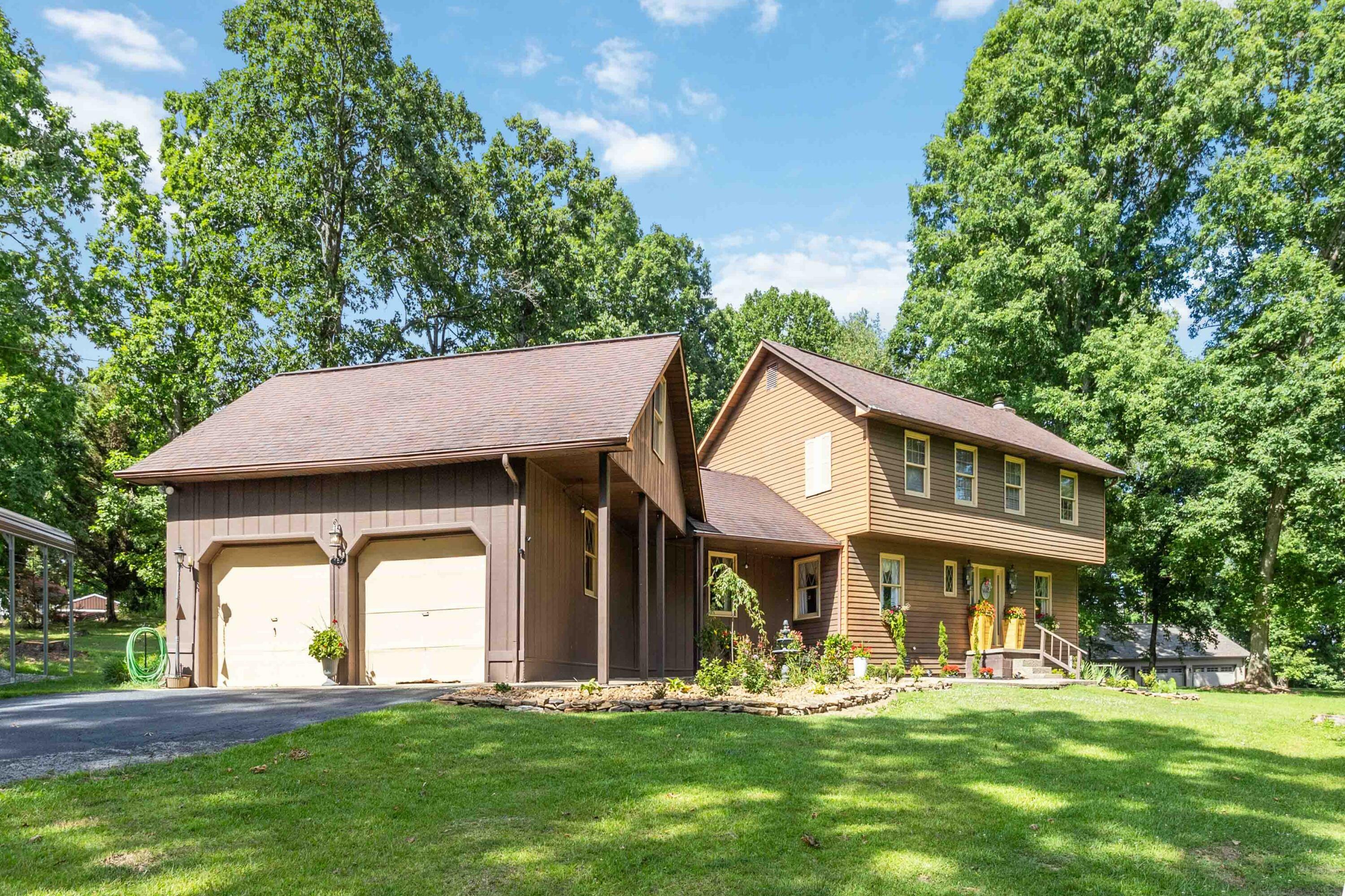 Property Photo:  152 Hazel Lane  KY 40741 