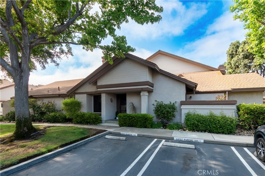 Property Photo:  1201 Fieldstone Lane  CA 93454 