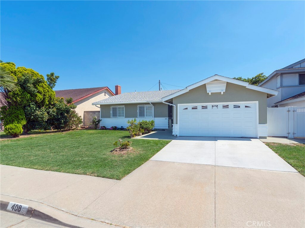 408 E Clarion Drive  Carson CA 90745 photo