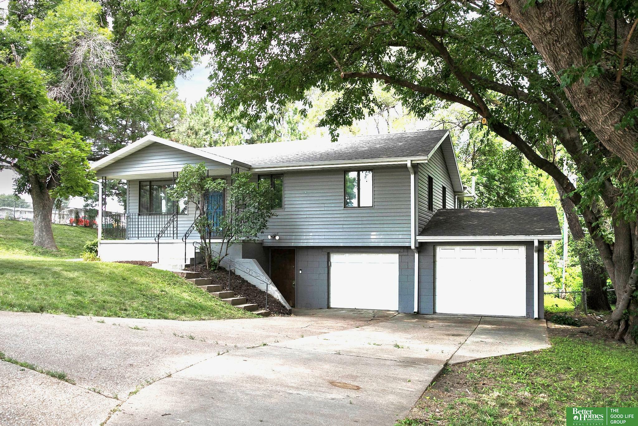 7092 Charles Street  Omaha NE 68132 photo