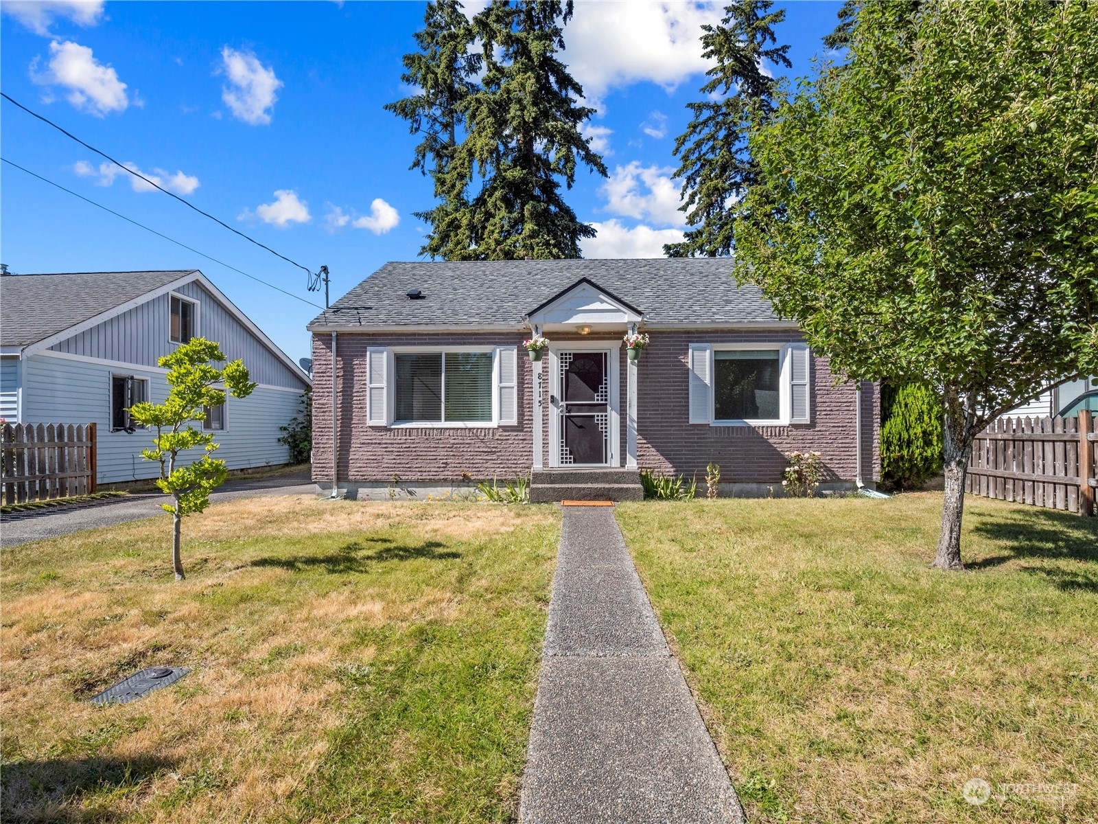 Property Photo:  8715 Lawndale Avenue SW  WA 98498 