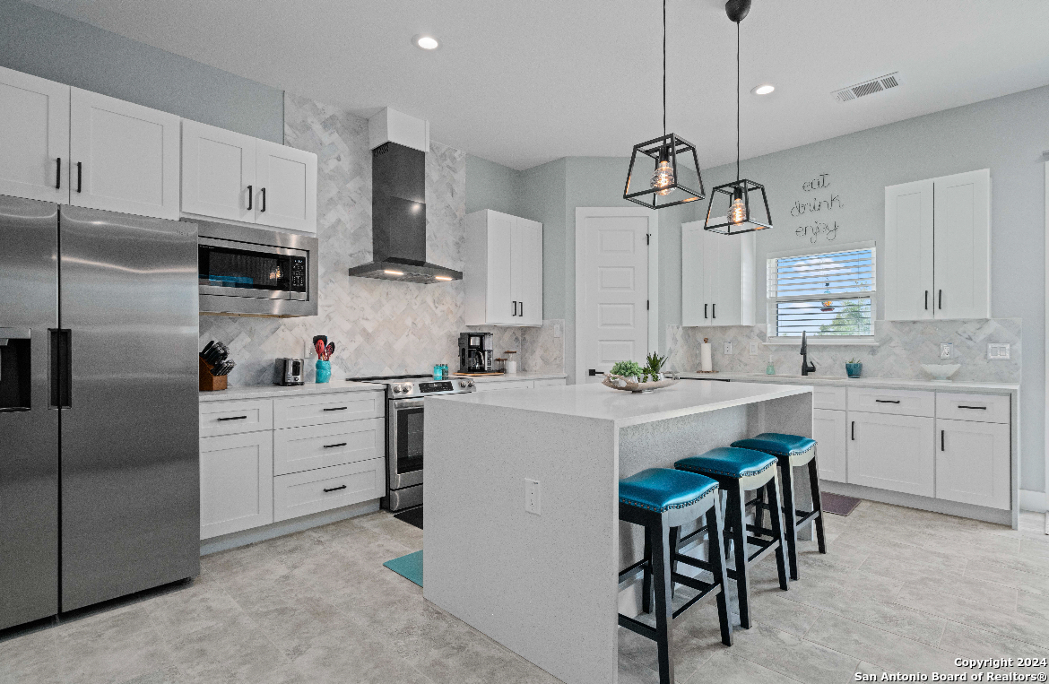 Property Photo: 259 Magnolia Meadows TX 78133