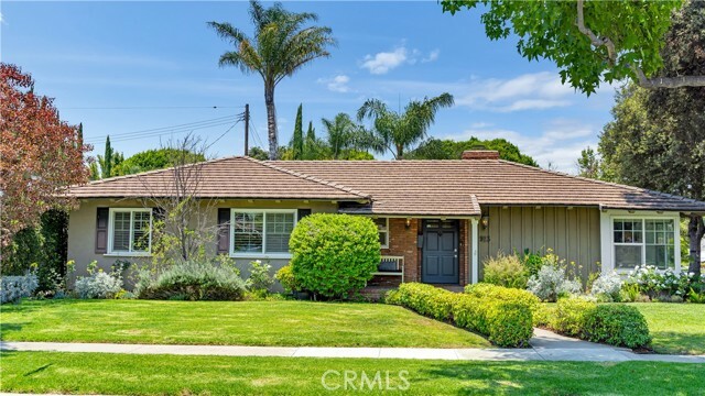 Property Photo:  923 W 20th Street  CA 92706 