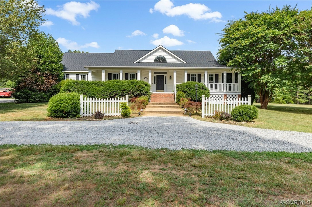 Property Photo:  3148 Shadow Creek Drive  VA 23139 