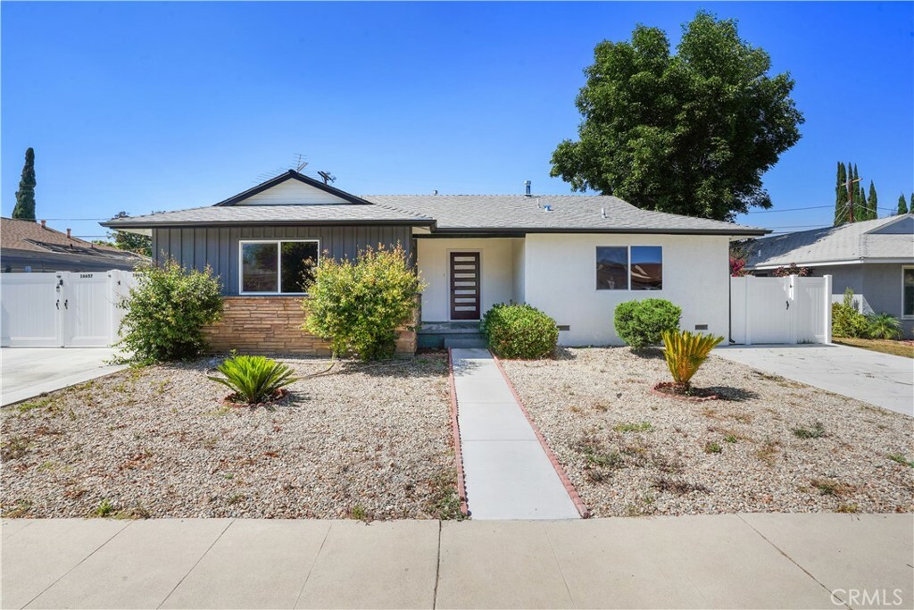 Property Photo:  16655 Bermuda Street  CA 91344 