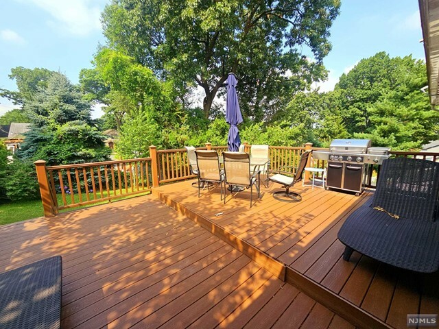 Property Photo:  46 Jefferson Avenue  NJ 07604 