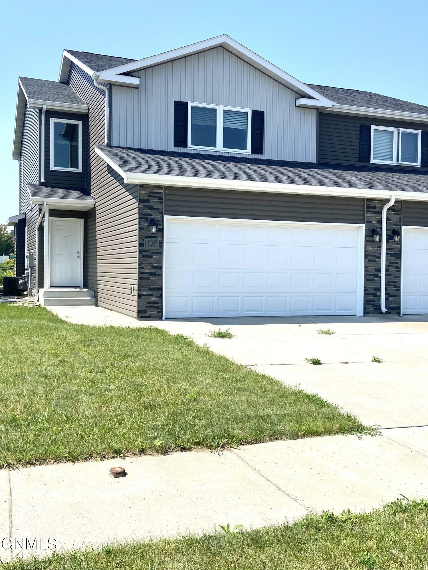 507 Lapaz Avenue  Bismarck ND 58503 photo