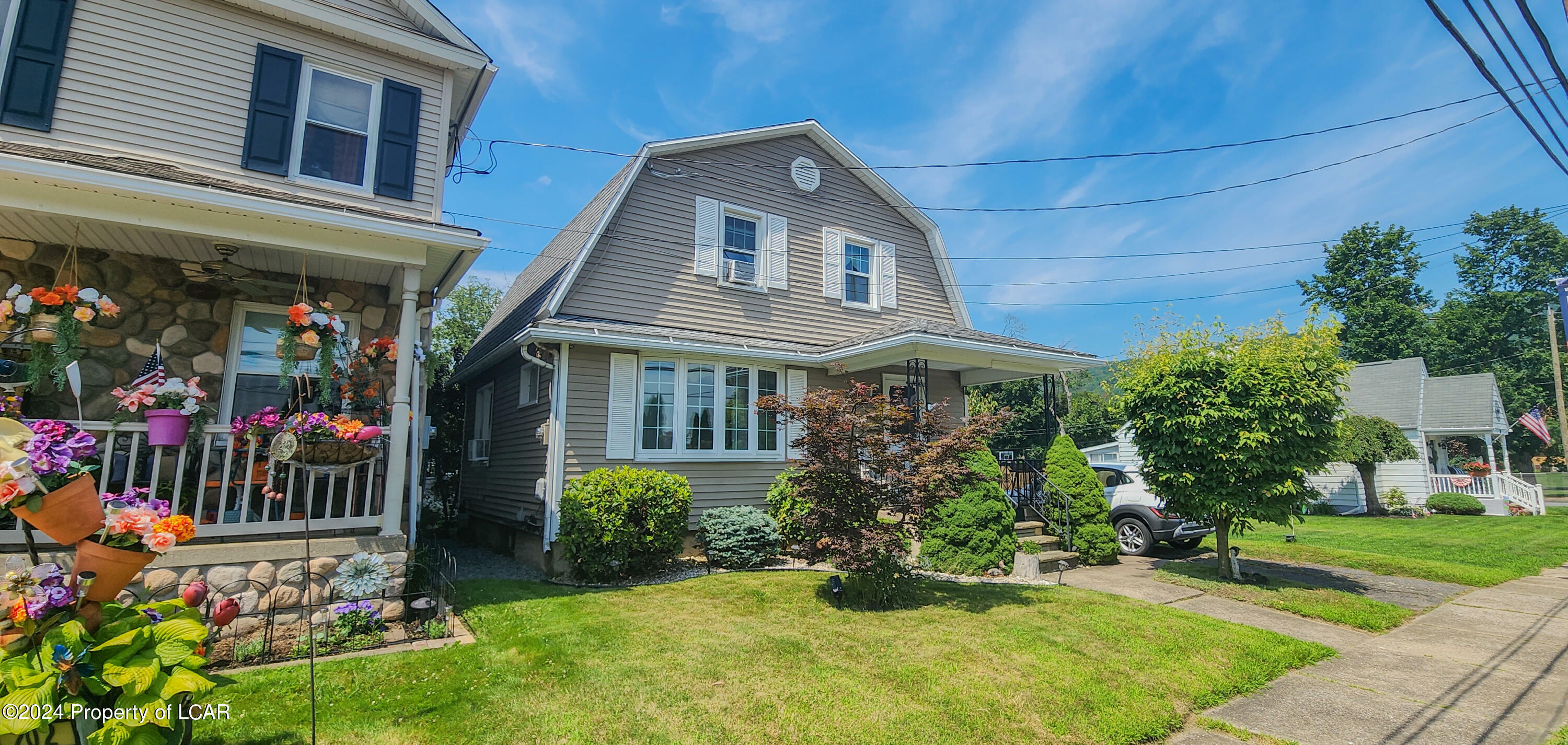 Property Photo:  204 Dennison St  PA 18704 